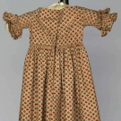 TODDLER&#039;S COTTON CALICO DRESS, 1838-1840