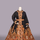 PAISELY PRINTED WOOL TWILL WRAPPER, EARLY 1860s