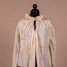 LADIES’ LINEN SACQUE OR COMBING JACKET, C. 1800