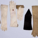 MEN'S &amp; WOMEN'S GLOVES, 17TH &amp; 18TH C