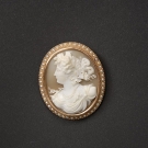 14K GOLD, PEARL &amp; CAMEO BROOCH, c. 1900