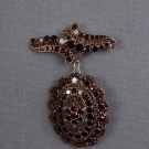 VICTORIAN GARNET PENDANT BROOCH