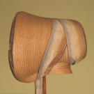 LADY'S STRAW POKE BONNET &amp; BANDBOX, 1840s