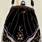 BEADED VELVET EVENING PURSE, LATE 1890s