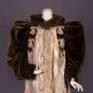 LAMÉ PATTERNED SILK &amp; VELVET OPERA COAT, PARIS, 1895-1900